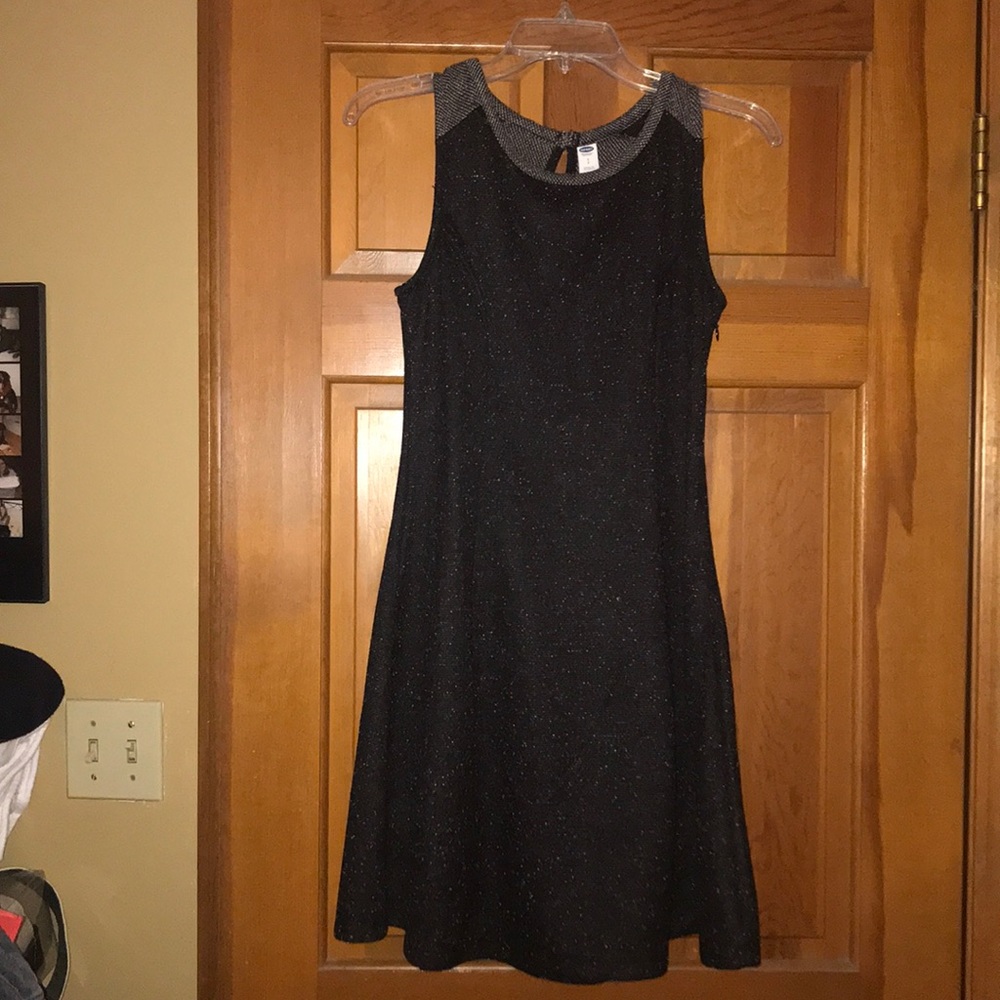 Cute fall/winter dress - Old Navy Sz Small